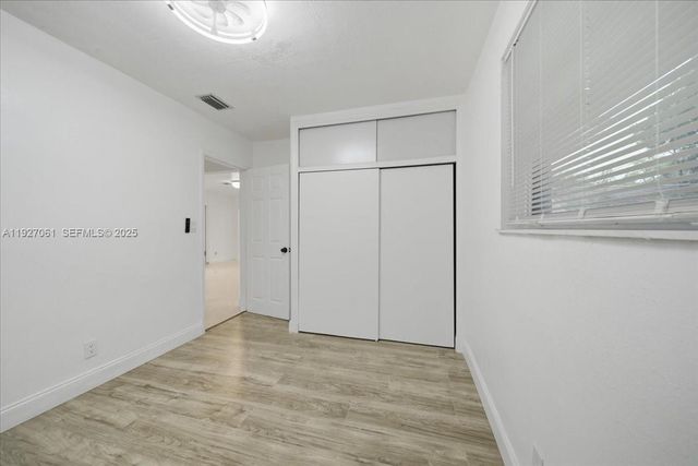 3330 N 72nd Ter, Hollywood, FL 33024