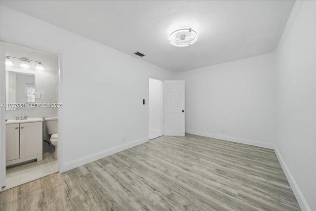 3330 N 72nd Ter, Hollywood, FL 33024