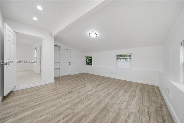 3330 N 72nd Ter, Hollywood, FL 33024