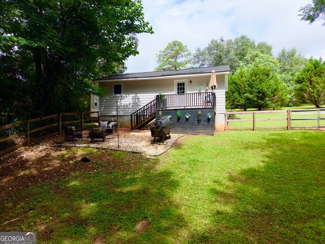 3914 Pine Lake Road, West Point, GA 31833