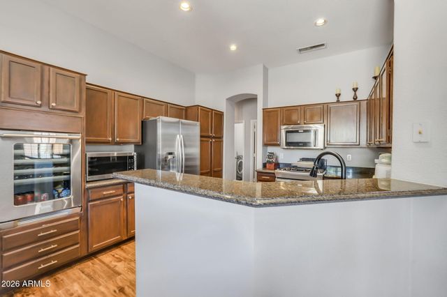 840 N APRIL Drive, Chandler, AZ 85226