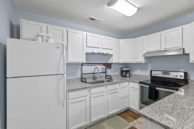 61 Tanbark Court, Goose Creek, SC 29445