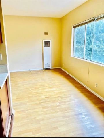 3232 Estara 4, Los Angeles, CA 90065