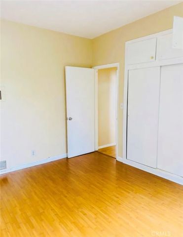 3232 Estara 4, Los Angeles, CA 90065