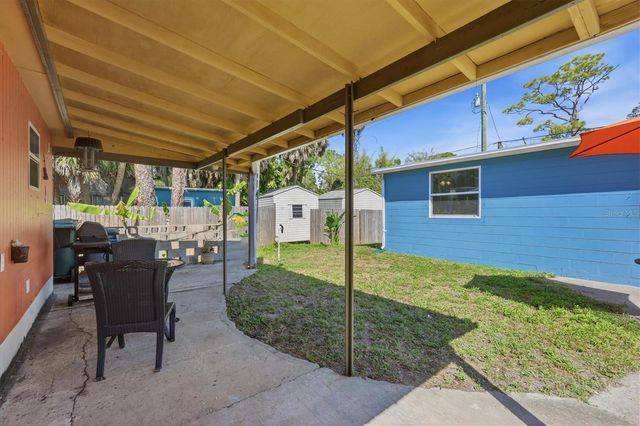 555 ARTISTS AVENUE, Englewood, FL 34223