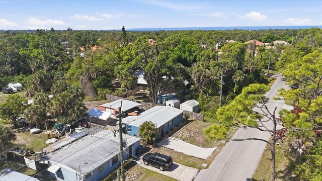 555 ARTISTS AVENUE, Englewood, FL 34223