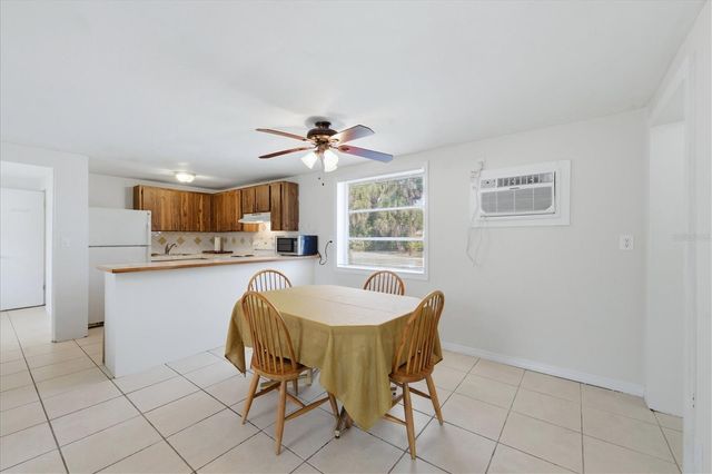 555 ARTISTS AVENUE, Englewood, FL 34223