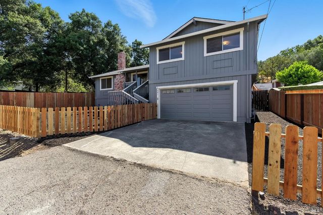 17641 Highland Blvd, Sonoma, CA 95476