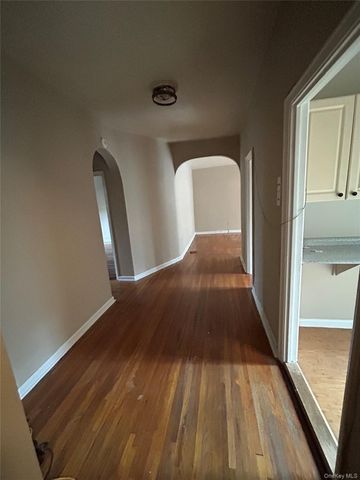 758 Brady Court 214, Bronx, NY 10462