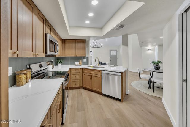 4153 W ARIES Drive, Phoenix, AZ 85053