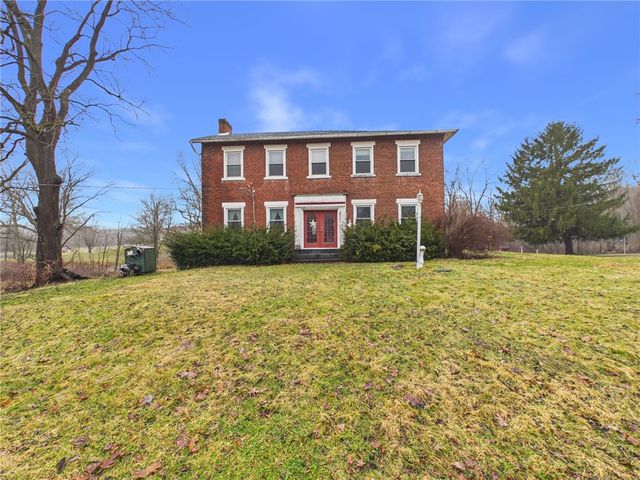 3698 Frew Mill Rd, Slippery Rock Twp, PA 16101