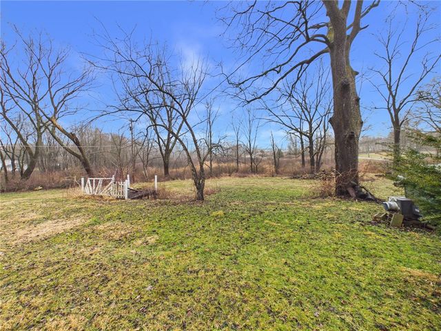 3698 Frew Mill Rd, Slippery Rock Twp, PA 16101