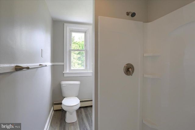 12 E MANOR AVE, Enola, PA 17025