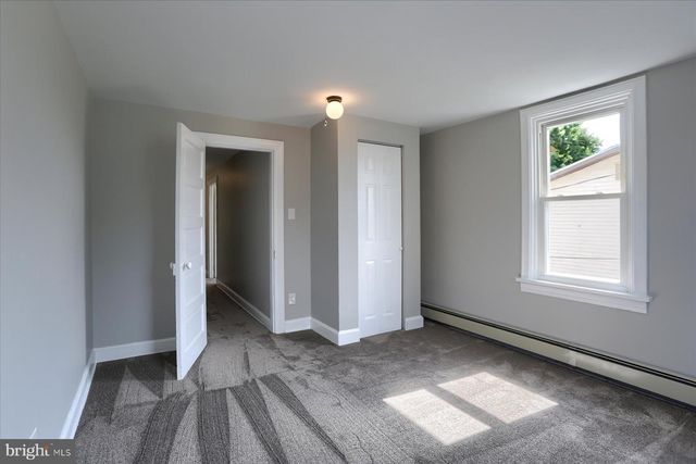12 E MANOR AVE, Enola, PA 17025