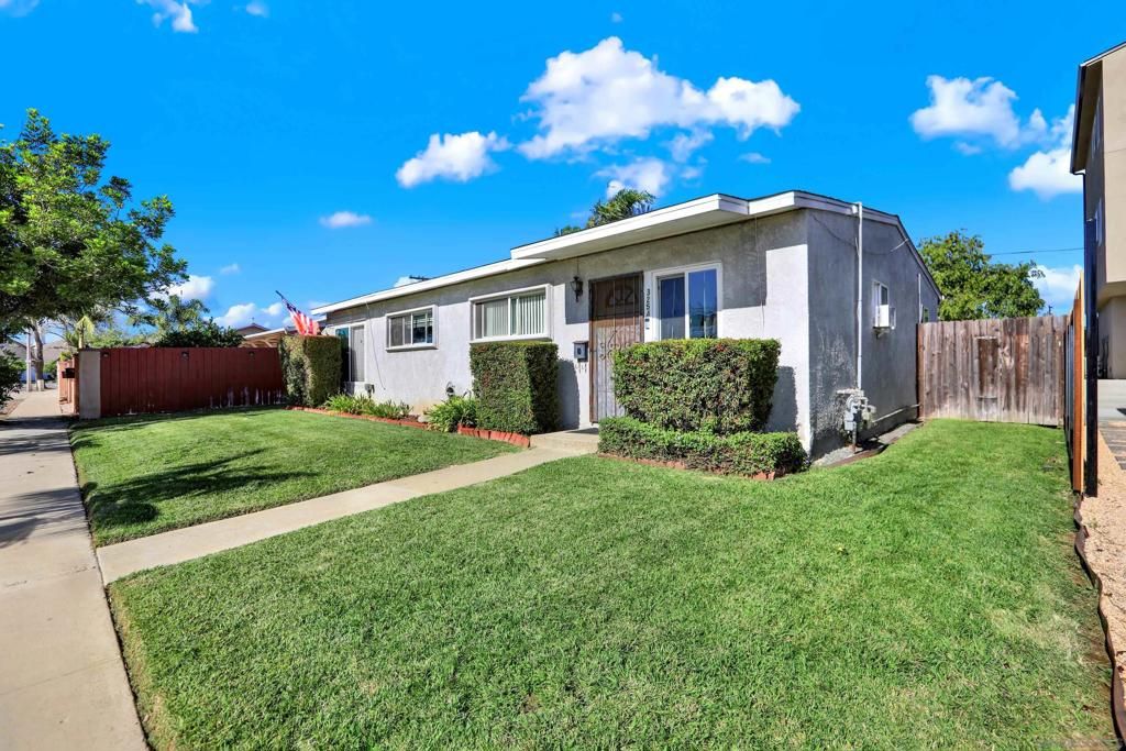 3252 54 Clairemont Mesa Blvd, San Diego, CA 92117 — exterior