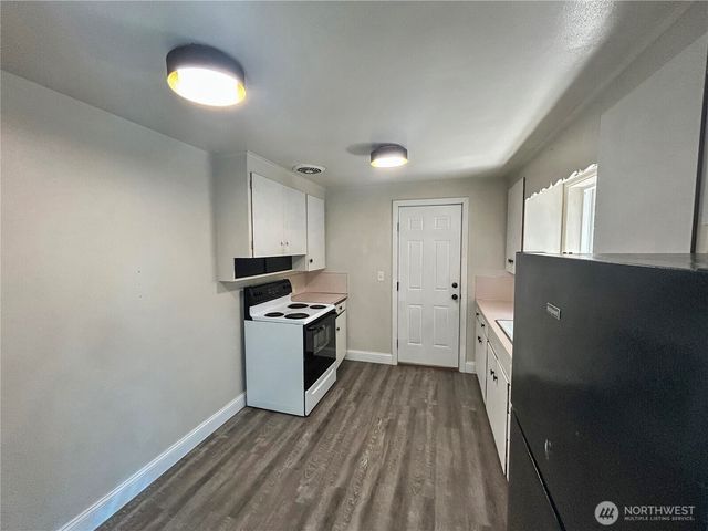11717 83rd Avenue SW, Lakewood, WA 98498