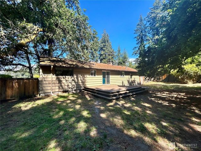 11717 83rd Avenue SW, Lakewood, WA 98498