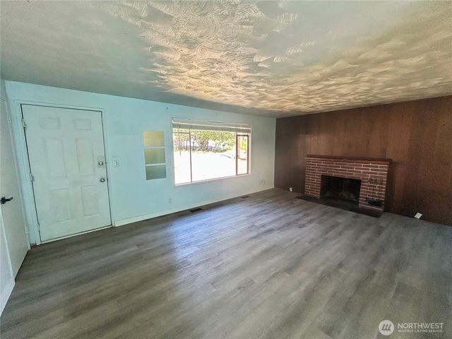 11717 83rd Avenue SW, Lakewood, WA 98498