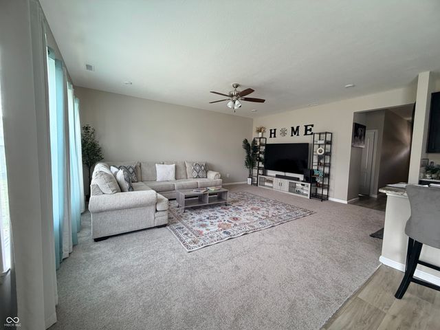 7265 Bailow Lane, Mccordsville, IN 46055