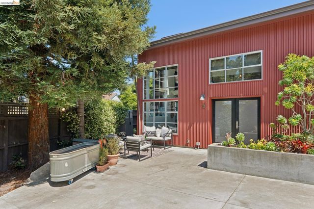 829 21St St 1, Oakland, CA 94607