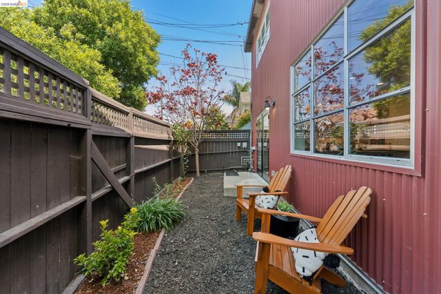 829 21St St 1, Oakland, CA 94607