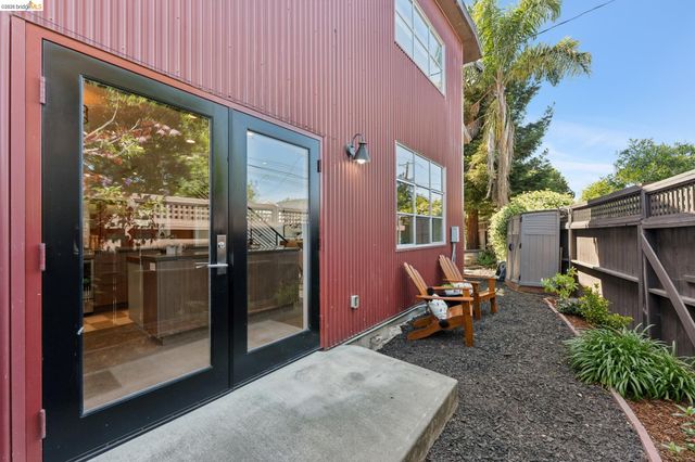 829 21St St 1, Oakland, CA 94607