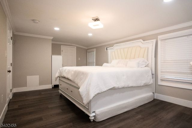 35 3 Rd Ave, Little Falls Twp., NJ 07424