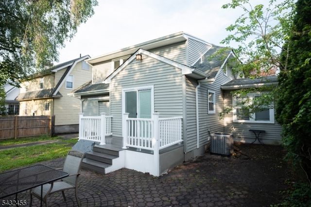 35 3 Rd Ave, Little Falls Twp., NJ 07424
