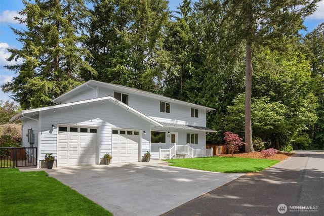 24390 Mount Washington View Lane NW, Poulsbo, WA 98370