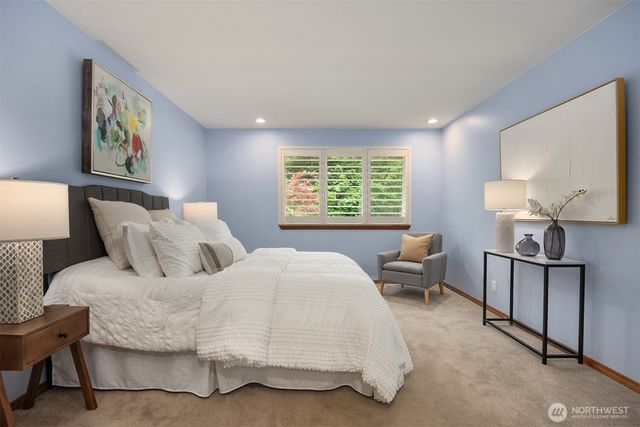 24390 Mount Washington View Lane NW, Poulsbo, WA 98370