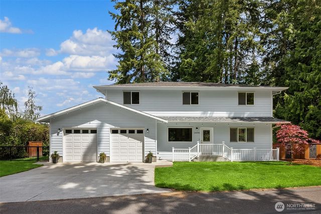24390 Mount Washington View Lane NW, Poulsbo, WA 98370