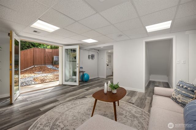 24390 Mount Washington View Lane NW, Poulsbo, WA 98370