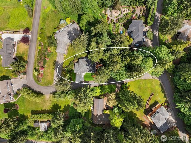 24390 Mount Washington View Lane NW, Poulsbo, WA 98370