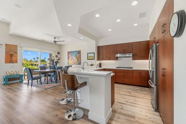 670 Mesa Grande Drive, Palm Desert, CA 92211