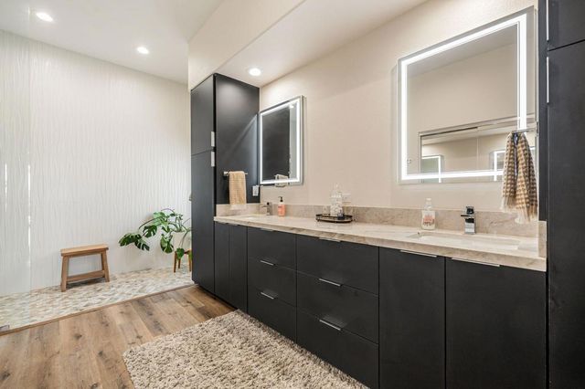 670 Mesa Grande Drive, Palm Desert, CA 92211