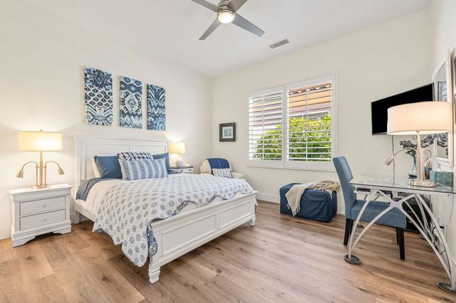 670 Mesa Grande Drive, Palm Desert, CA 92211