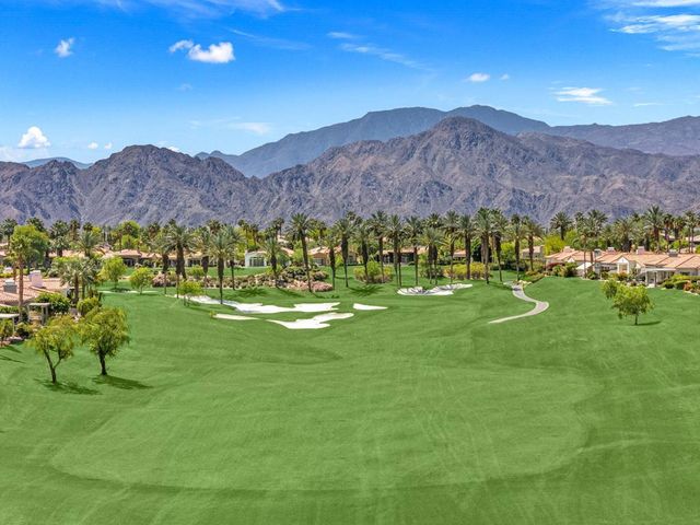 670 Mesa Grande Drive, Palm Desert, CA 92211