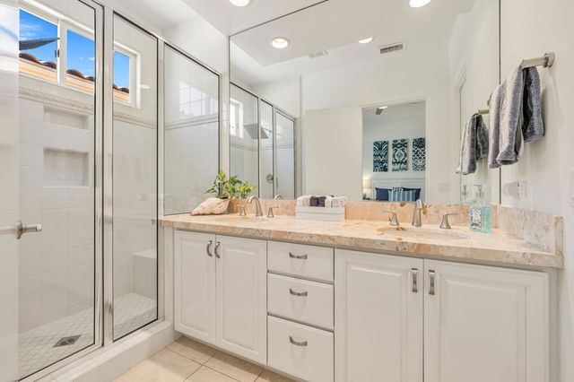 670 Mesa Grande Drive, Palm Desert, CA 92211