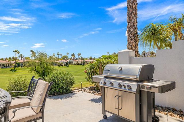 670 Mesa Grande Drive, Palm Desert, CA 92211