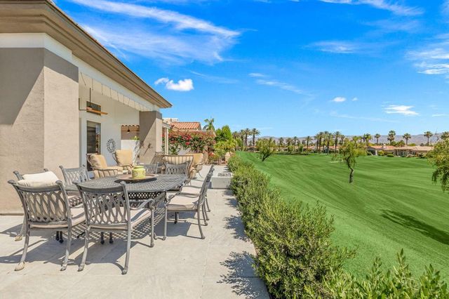 670 Mesa Grande Drive, Palm Desert, CA 92211