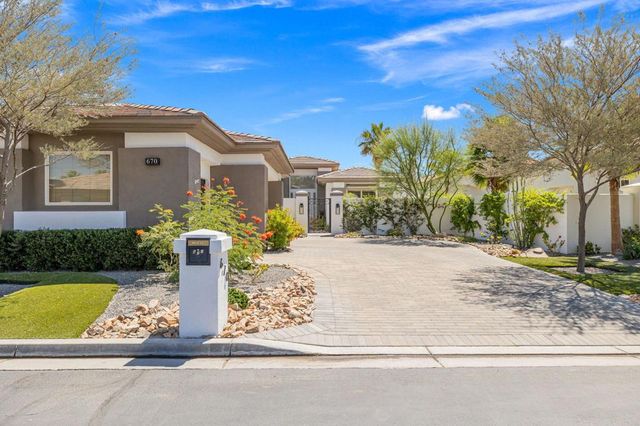 670 Mesa Grande Drive, Palm Desert, CA 92211