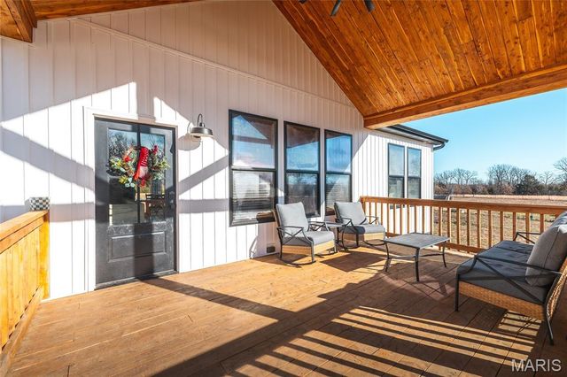 55ac. 29900 Pelican Drive, Lebanon, MO 65536