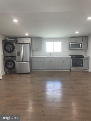 2501 E SOMERSET ST, Philadelphia, PA 19134