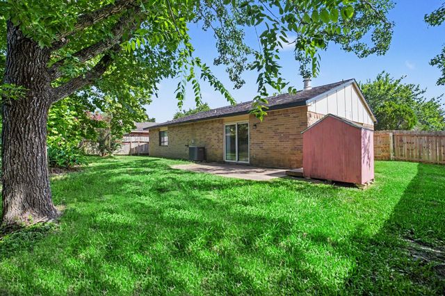 6713 Tara Drive, Richmond, TX 77469