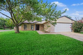6713 Tara Drive, Richmond, TX 77469