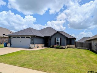 1710 Stephanie Dr., Whitehouse, TX 75791