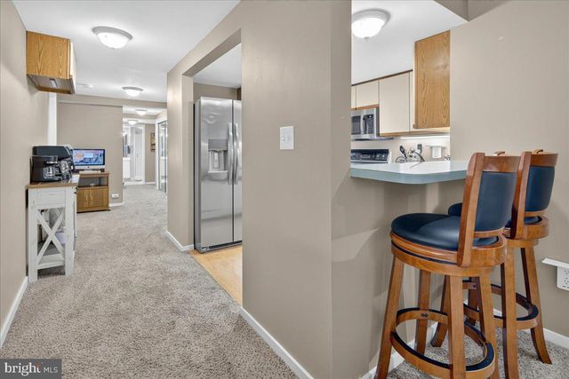 1 ACADEMY CT, Pennington, NJ 08534