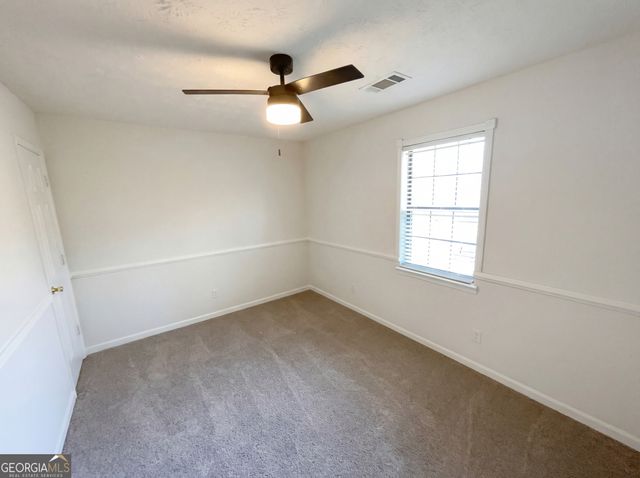 3181 Cedardale Drive, Douglasville, GA 30135