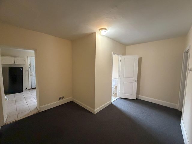 3205 PEARL ST, Philadelphia, PA 19104