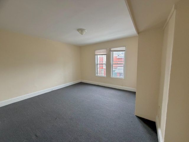 3205 PEARL ST, Philadelphia, PA 19104